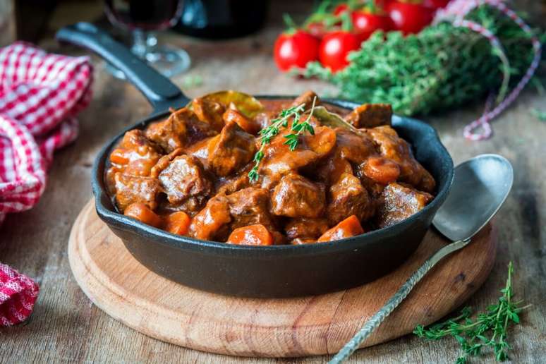 Carne de panela com cenoura