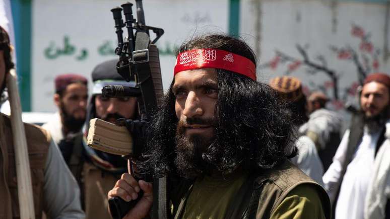 O Talib&atilde; exibiu alguns desses equipamentos capturados em v&iacute;deos de propaganda