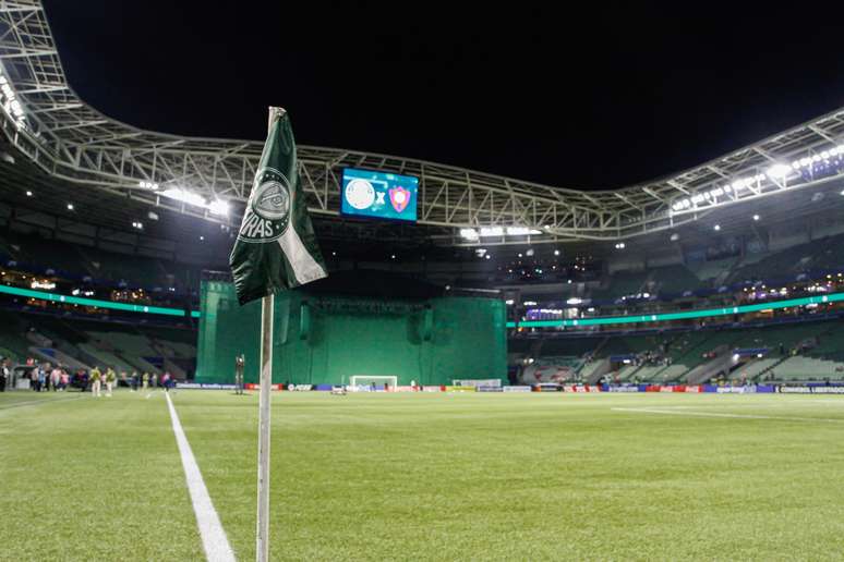 SP - LIBERTADORES/PALMEIRAS X CERRO PORTE&Ntilde;O-PAR - ESPORTES SP - LIBERTADORES/PALMEIRAS X CERRO PORTE&Ntilde;O-PAR - ESPORTES - Vista do Allianz Parque antes da partida entre Palmeiras e Cerro Porte&ntilde;o, do Paraguai, v&aacute;lida pela 2&ordf; rodada do Grupo G da Copa Libertadores 2025, realizada na noite desta quarta-feira (9), em S&atilde;o Paulo.   Foto: 