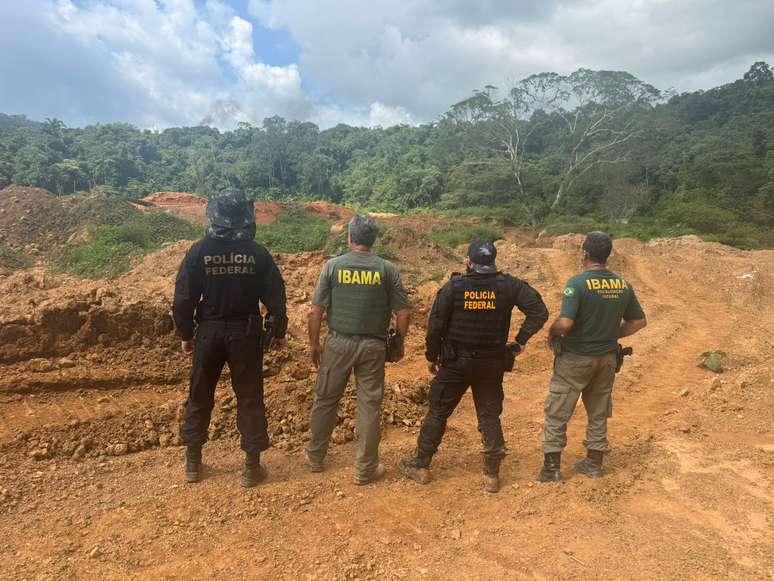 Operação da Polícia Federal fecha garimpo ilegal no Pará