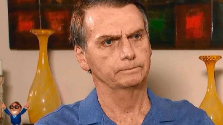 Bolsonaro passa mal no RN e é internado com dores abdominais: 'Reflexos de aderências'