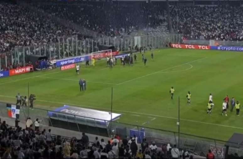 Dois torcedores morreram nas cercanias do Estádio Monumental –