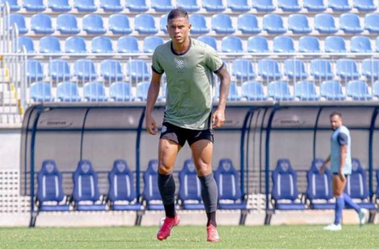 Patrick Floriani/FFC - Legenda: Marlyson deve ser titular na estreia do Figueirense na Série C