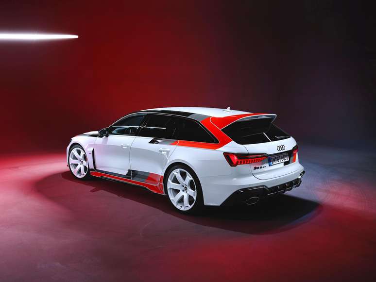 Novo Audi RS6 Avant GT