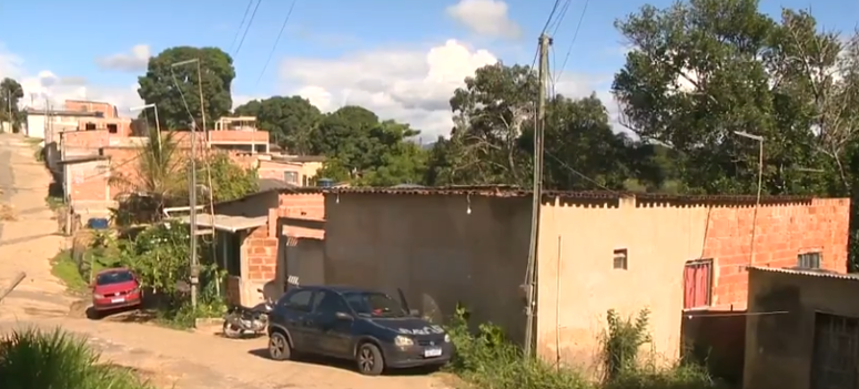 Pitbull mordeu criança na cabeça no bairro Nova Esperança 2, Cariacica (ES)