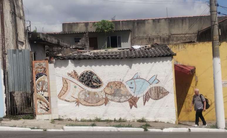 São mais de 40 obras na Vila Nova York, zona leste de São Paulo. Arte urbana não é feita somente de grafites e pichações.