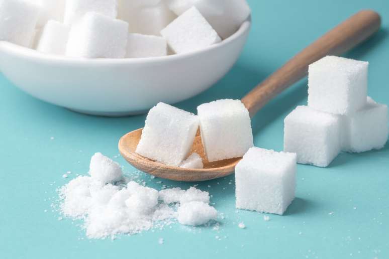 O excesso de açúcar pode levar ao desenvolvimento de diabete e outras doenças 
