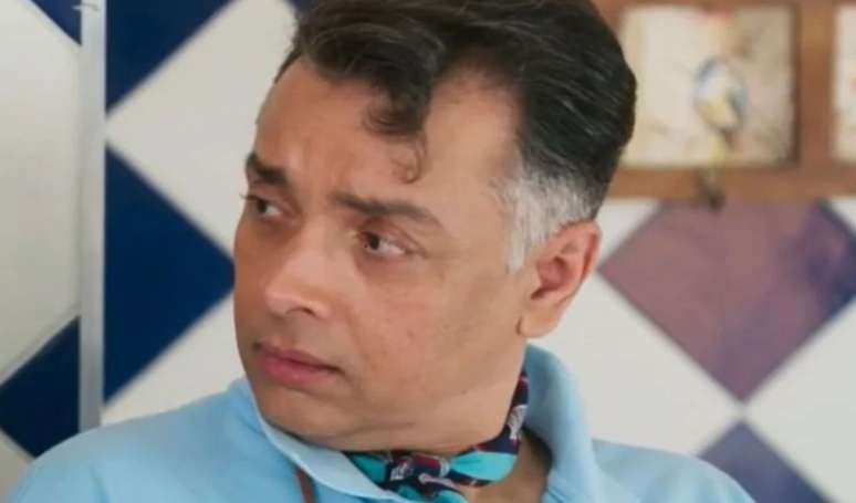 Rodrigo Fagundes, o Gigi de 'Volta por Cima' fez desabafo sobre preconceito de tia sobre sexualidade. 'Virar veado'.