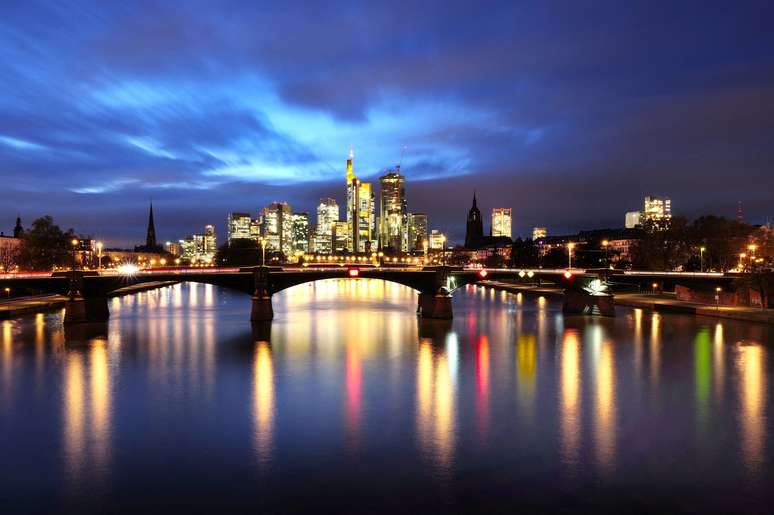 Vista de distrito financeiro de Frankfurt, na Alemanha 08/11/2023 