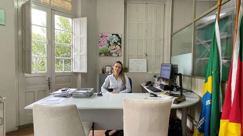 A delegada Aline Martinelli diz que ataque poderia estar ligado &agrave; revolta de adolescentes contra professores e dire&ccedil;&atilde;o da escola