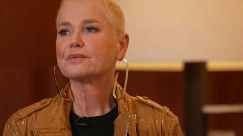 Por trás das câmeras: Xuxa relata invasão em sua mansão e confessa: 'Tenho medo'