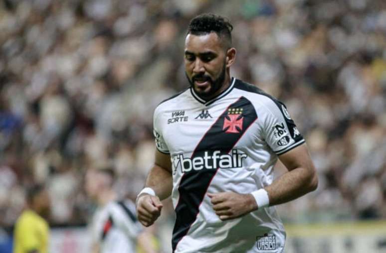 Payet afirma que viveu relação "sadomasoquista"