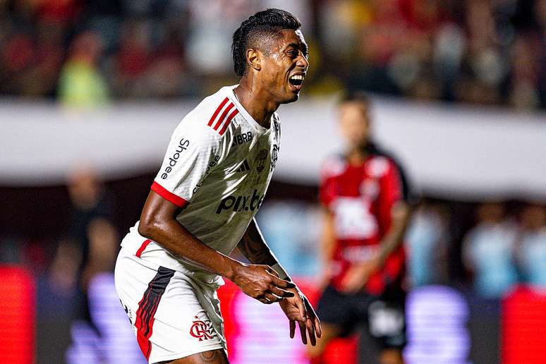 Bruno Henrique em ação pelo Flamengo
