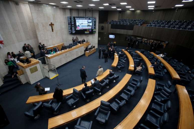 Justiça prorroga prazo para instalação de CPIs barradas por aliados de Ricardo Nunes