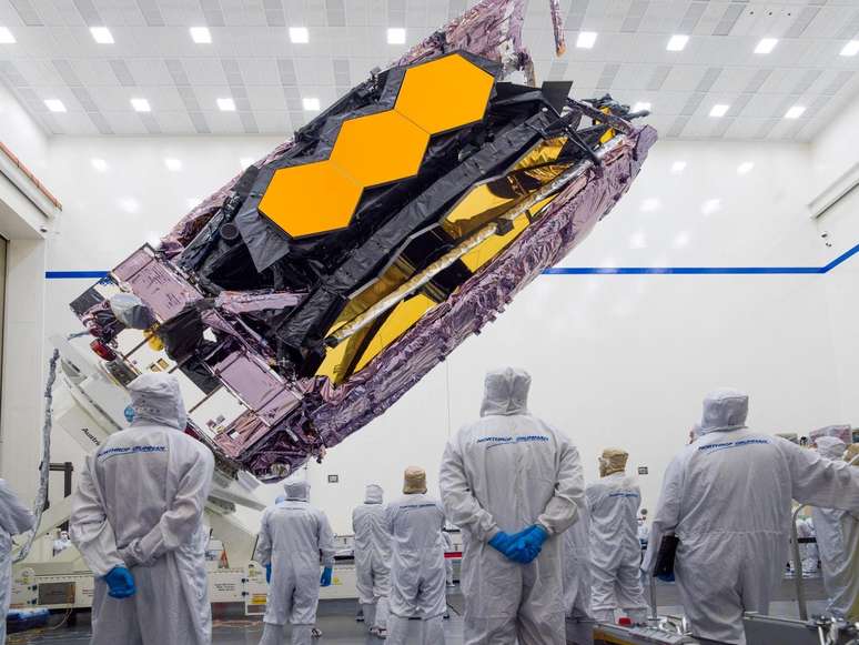 O JWST possui limitações — ele não consegue detectar, por exemplo, planetas distantes tão pequenos quanto o nosso