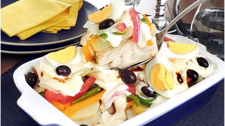 Bacalhoada cremosa com legumes – Foto: Stela Handa