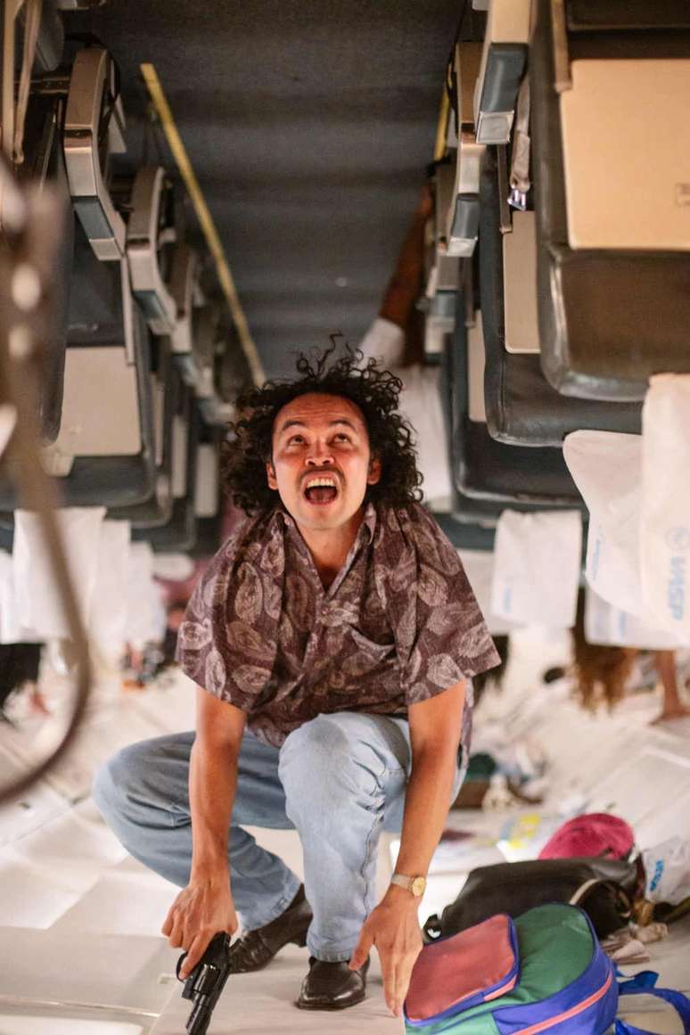 Jorge Paz como o sequestrador Donato 