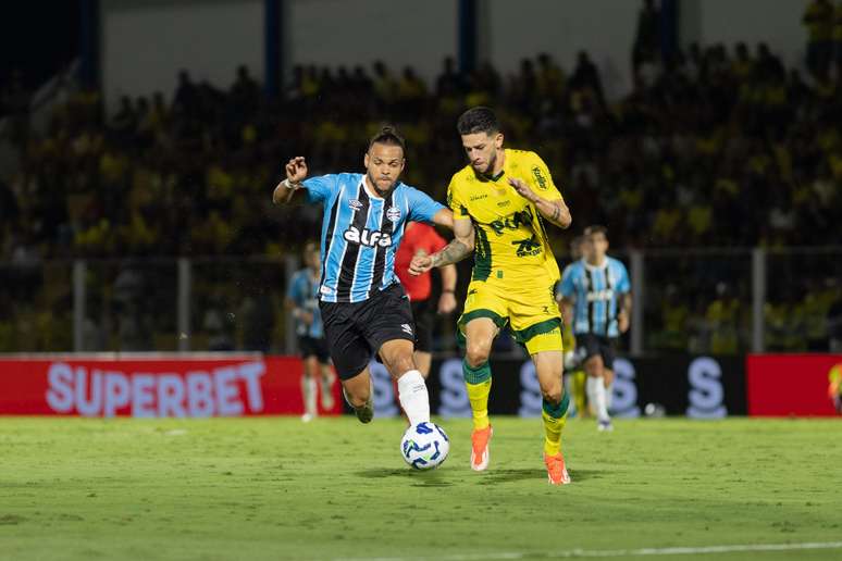Braithwaite é o destaque do Grêmio na derrota 