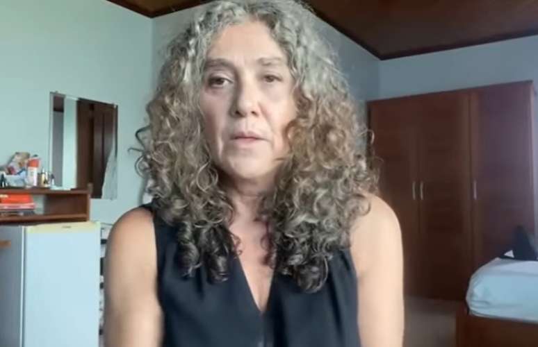 Diretora questionou se personagem precisa ser uma travesti