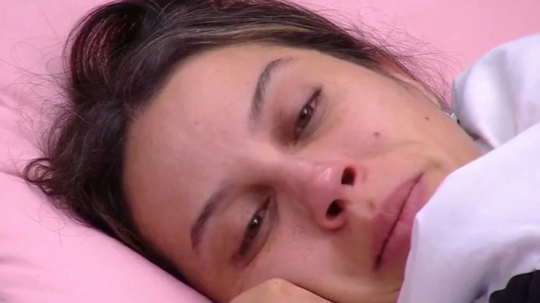 BBB 25: Renata chora após perder Prova do Finalista e ir para outro Paredão: 'Não tive descanso'
