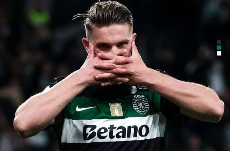 Divulgação/Sporting - Legenda: Gyökeres anota hat-trick, e Sporting lidera o Português