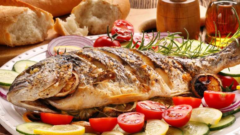 Peixe assado na cerveja &ndash; Foto: Shutterstock