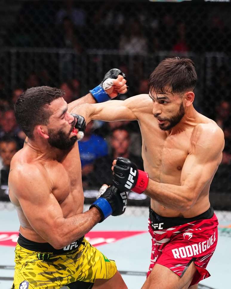 Patrício Pitbull sofreu em sua estreia no UFC 
