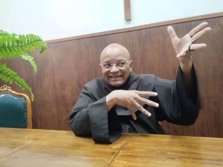Frei David diz que o foco da pregação de Jesus é a ação e envolve pensar no comunitário concretamente.