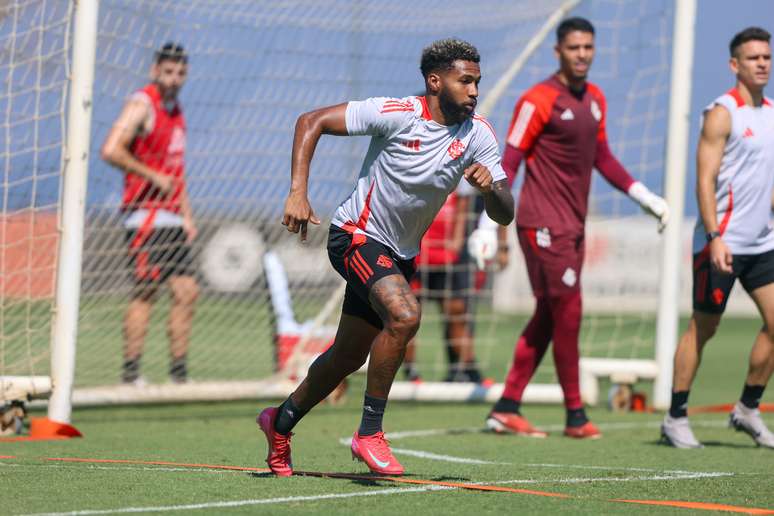 Wesley em treino pelo Inter. 