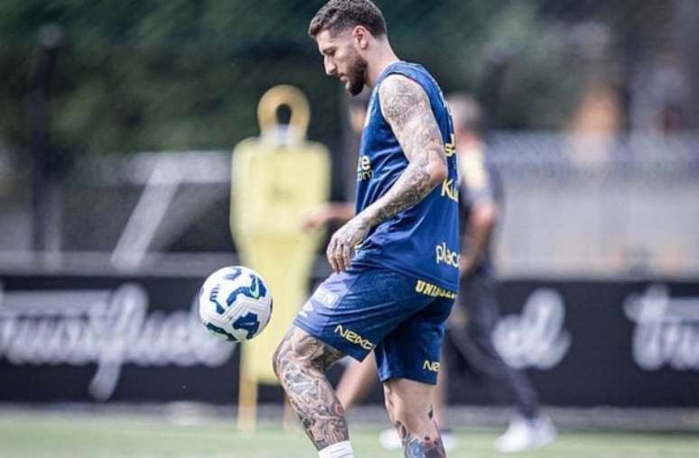 Divulgação - Legenda: Zé Rafael em fase de transição