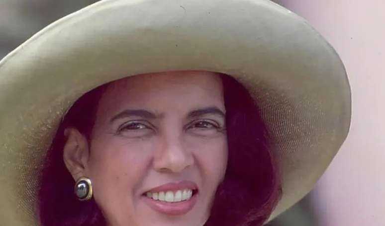 Internada com câncer, Lúcia Alves conheceu ex-marido, Fred Schlesinger, na adolescência, aos 16 anos, nos anos 1960: 'Consegui 1º papel para ela no teatro'.