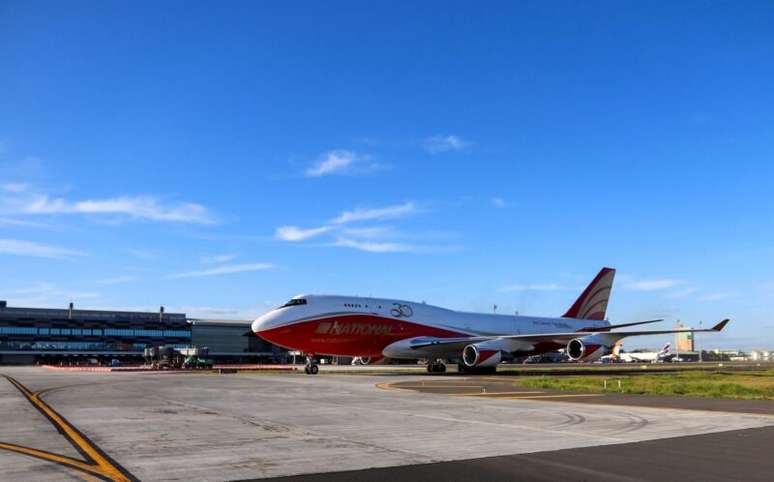 Boing 747 &ndash; maior cargueiro do mundo &ndash; em Porto Alegre &ndash; Fraport Brasil/Divulga&ccedil;&atilde;o