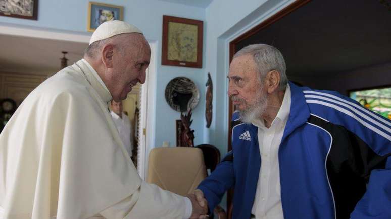 O papa Francisco se encontrou com o ex-presidente cubano Fidel Castro durante sua visita a Havana em 2015