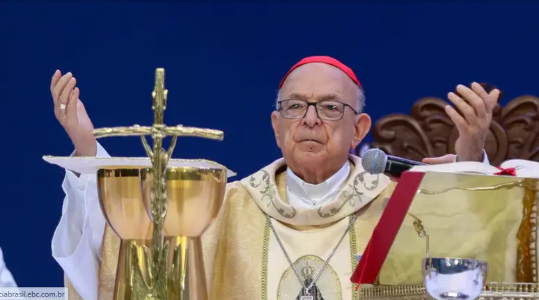 O cardeal Raymundo Damasceno não poderá participar da escolha do novo papa