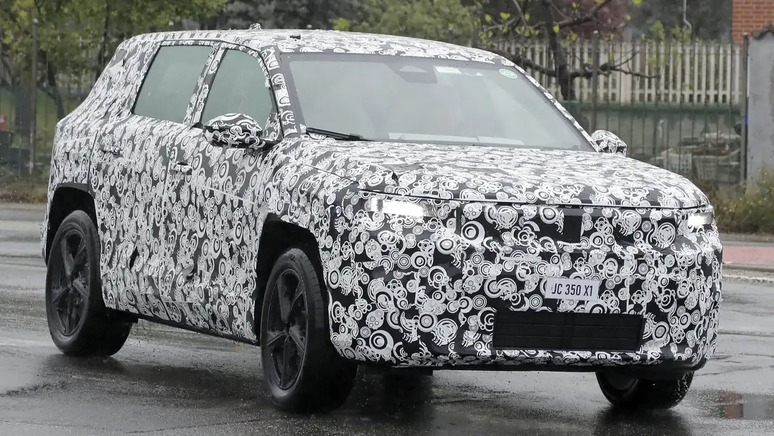 Nova geração do Jeep Compass em testes
