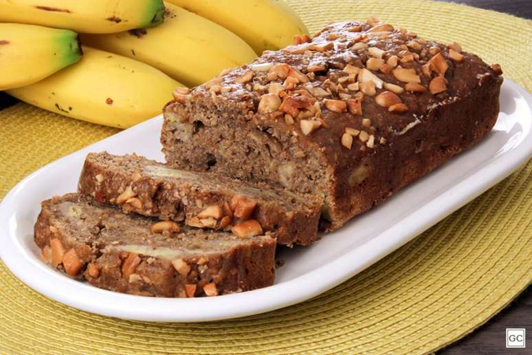Pão de banana com castanha de caju e açúcar mascavo – Foto: Guia da Cozinha
