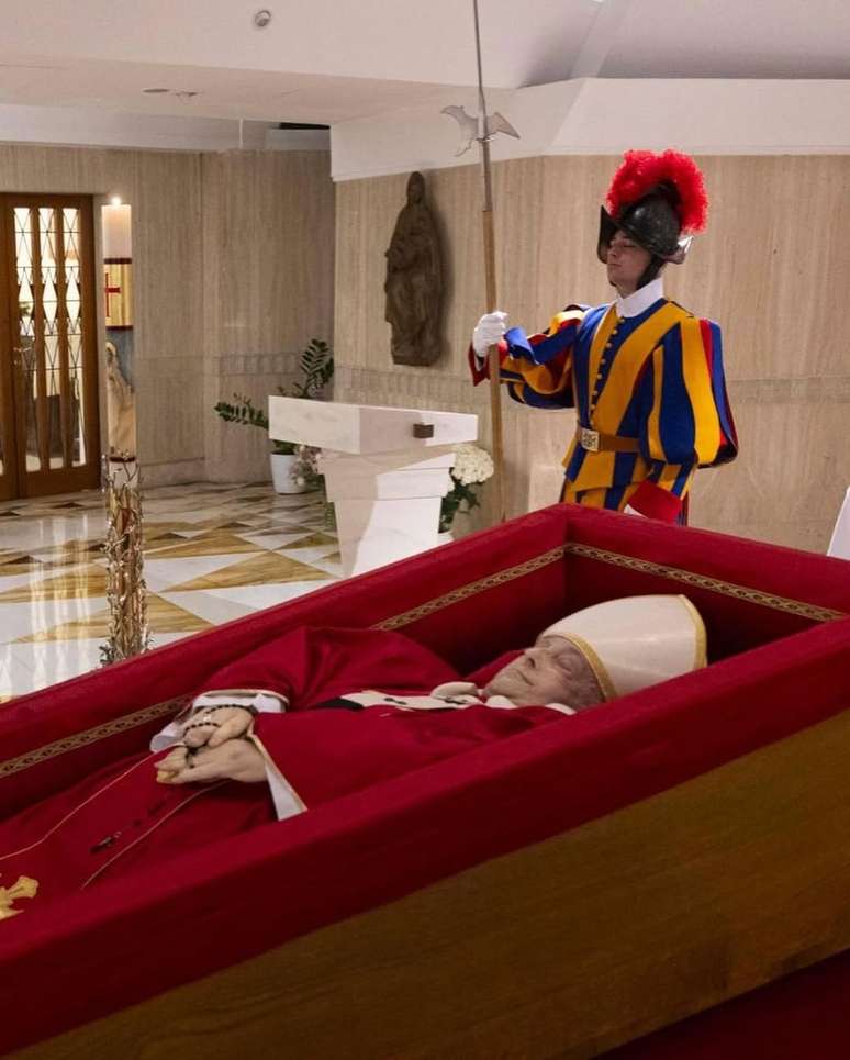 Papa Francisco em caix&atilde;o - Instagram