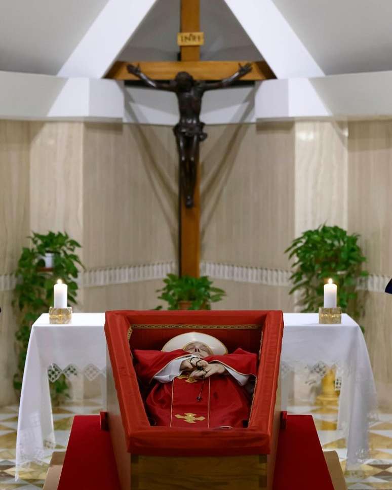 Papa Francisco em caix&atilde;o - Instagram