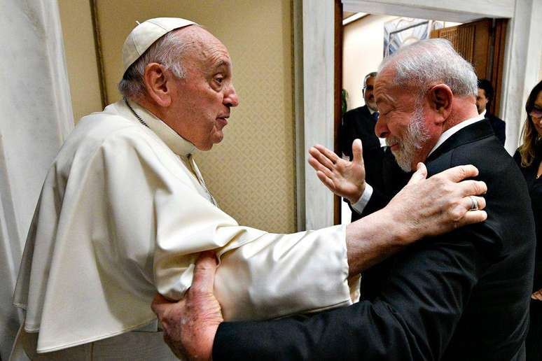 Lula e o Papa Francisco no Vaticano em 2023; eles se encontraram em diferentes ocasiões