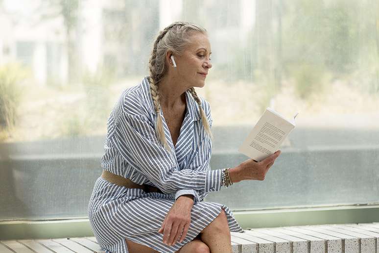O poder da leitura consciente na maturidade
