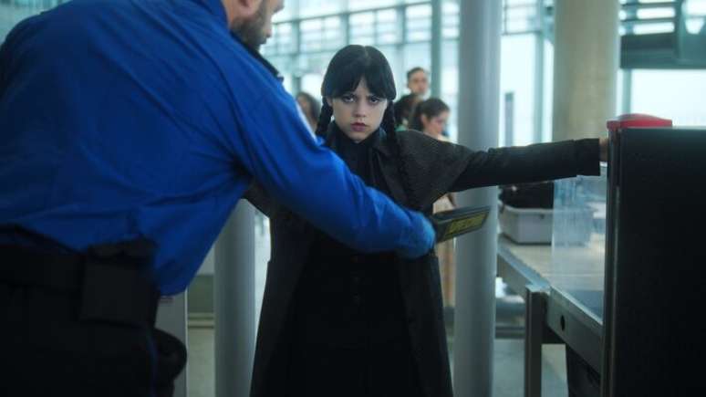Netflix libera primeiras imagens da segunda temporada de 'Wandinha'