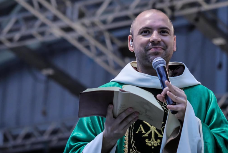 Frei Gilson &eacute; exemplo do apelo que religiosos carism&aacute;ticos t&ecirc;m, segundo te&oacute;logo e historiador Gerson Leite de Moraes