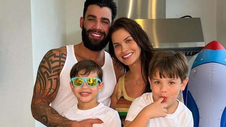 Gusttavo Lima, Andressa Suita e os filhos