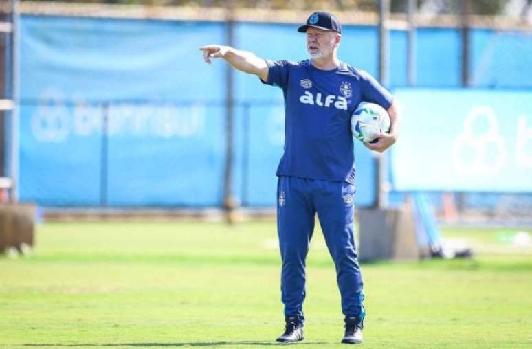 Foto> Lucas Uebel / Grêmio FBPA - Legenda: Novo técnico planeja realizar poucas alterações no time do Grêmio para duelo contra o Godoy Cruz pela Sul-Americana
