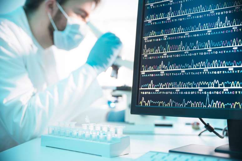 Para a maioria das pessoas autistas, acredita-se que a neurodiversidade surge da ação combinada de milhares de variantes genéticas diferentes