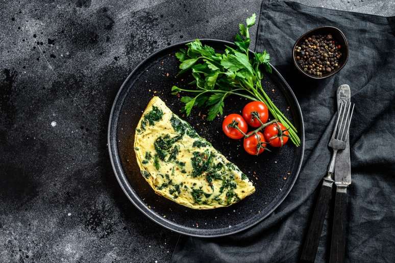 Omelete de ora-pro-nóbis