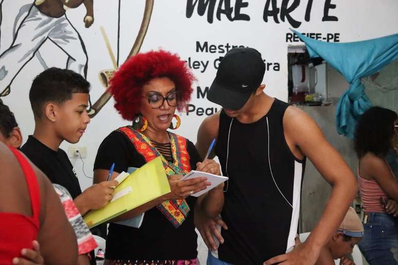 Segundo a escritora Odailta Alves, a capoeira dialoga com a literatura porque tem “métrica, ritmo, dor, ancestralidade”.