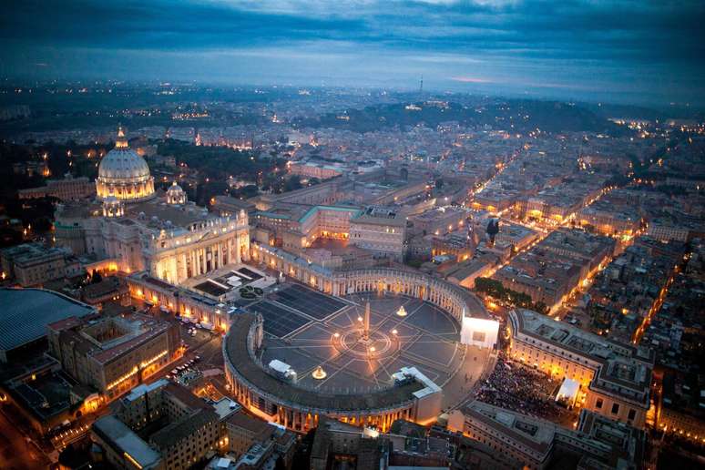 Vista aérea do Vaticano