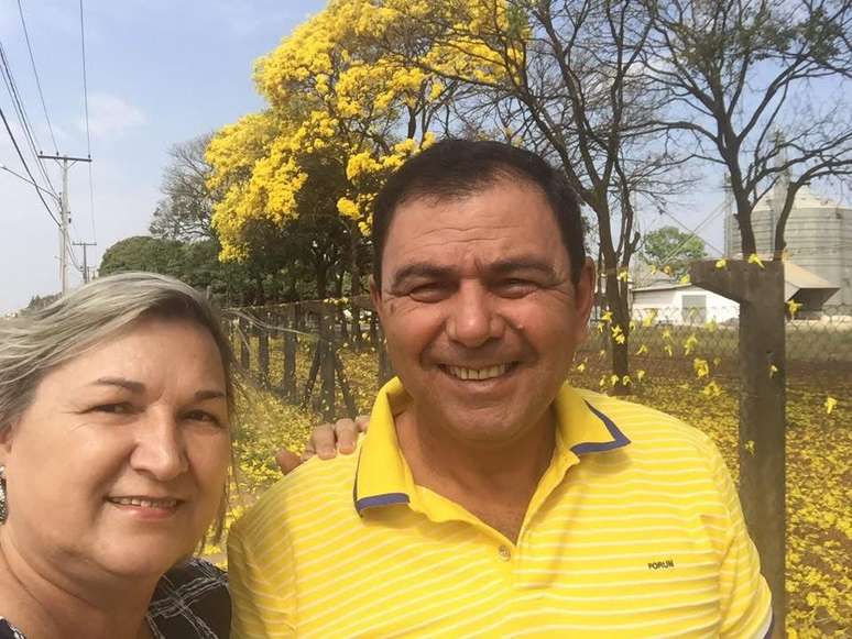 Ivan Lima de Souza Ao Lado da Mulher, Elena Maria Maass, Secretália de Educhação de Motum (MT)