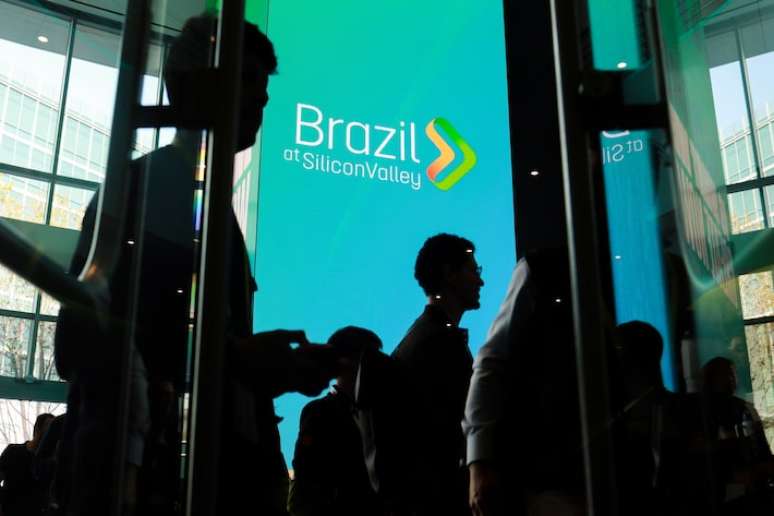 Durante o Brazil at Silicon Valley, na Califórnia, chefe de produtos da OpenAI afirmou que diversidade linguística e cultural do Brasil oferece 'oportunidades únicas para personalização e inovação em soluções de voz'
